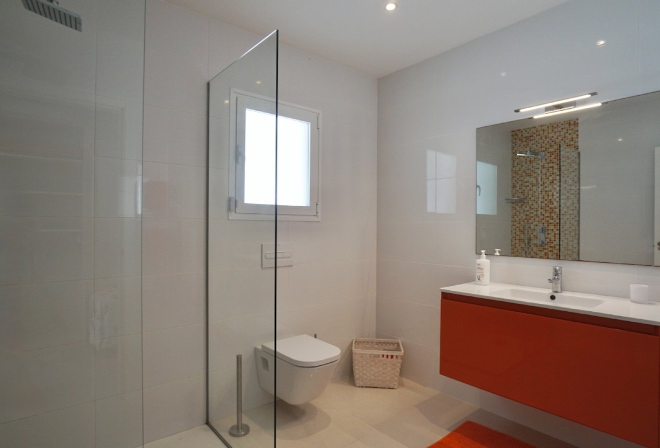 Herverkoop - Villa -
Moraira - Arnella