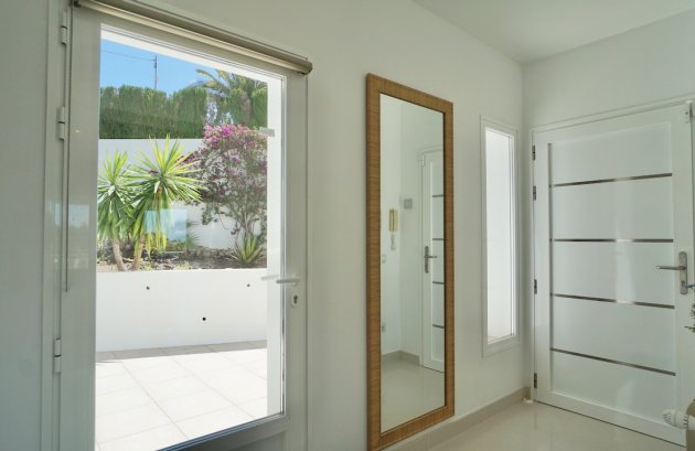Herverkoop - Villa -
Moraira - Arnella