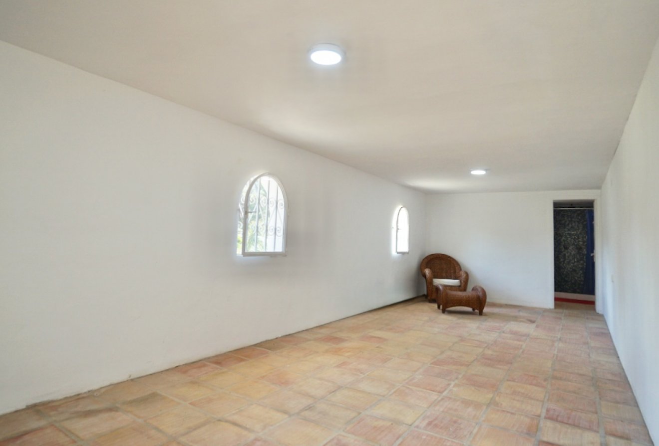 Herverkoop - Villa -
Moraira - Arnella