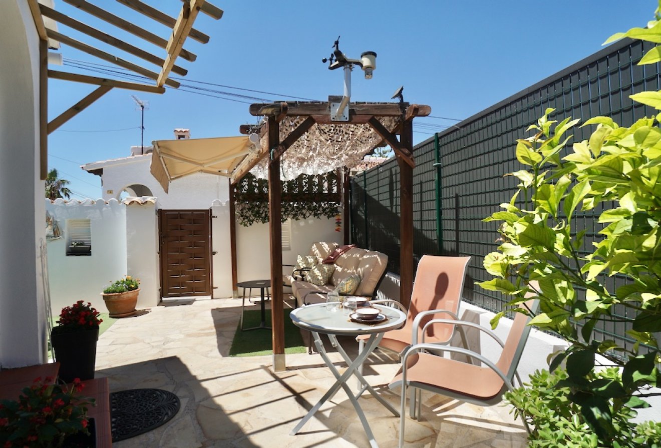 Resale - Villa -
Moraira - La Sabatera