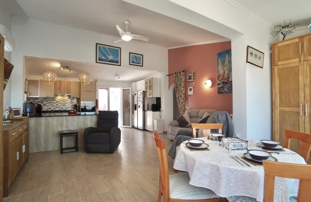 Resale - Villa -
Moraira - La Sabatera