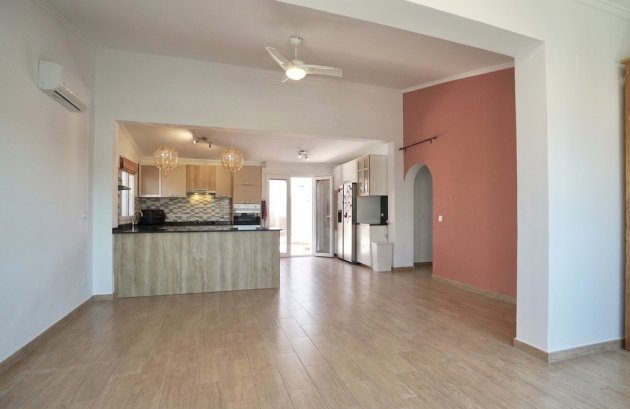 Resale - Villa -
Moraira - La Sabatera