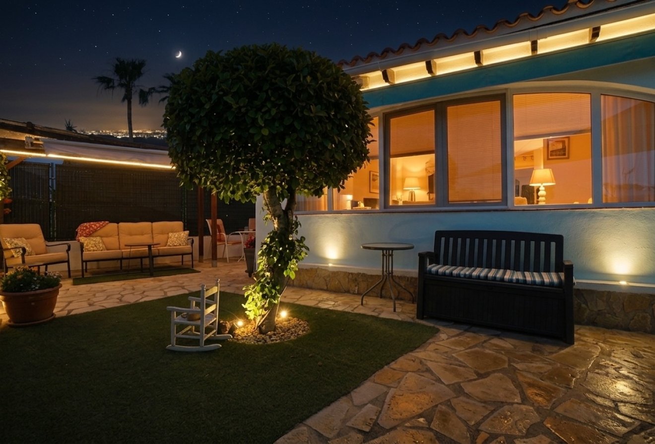 Resale - Villa -
Moraira - La Sabatera