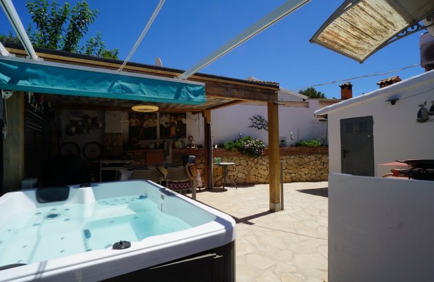 Resale - Villa -
Moraira - La Sabatera