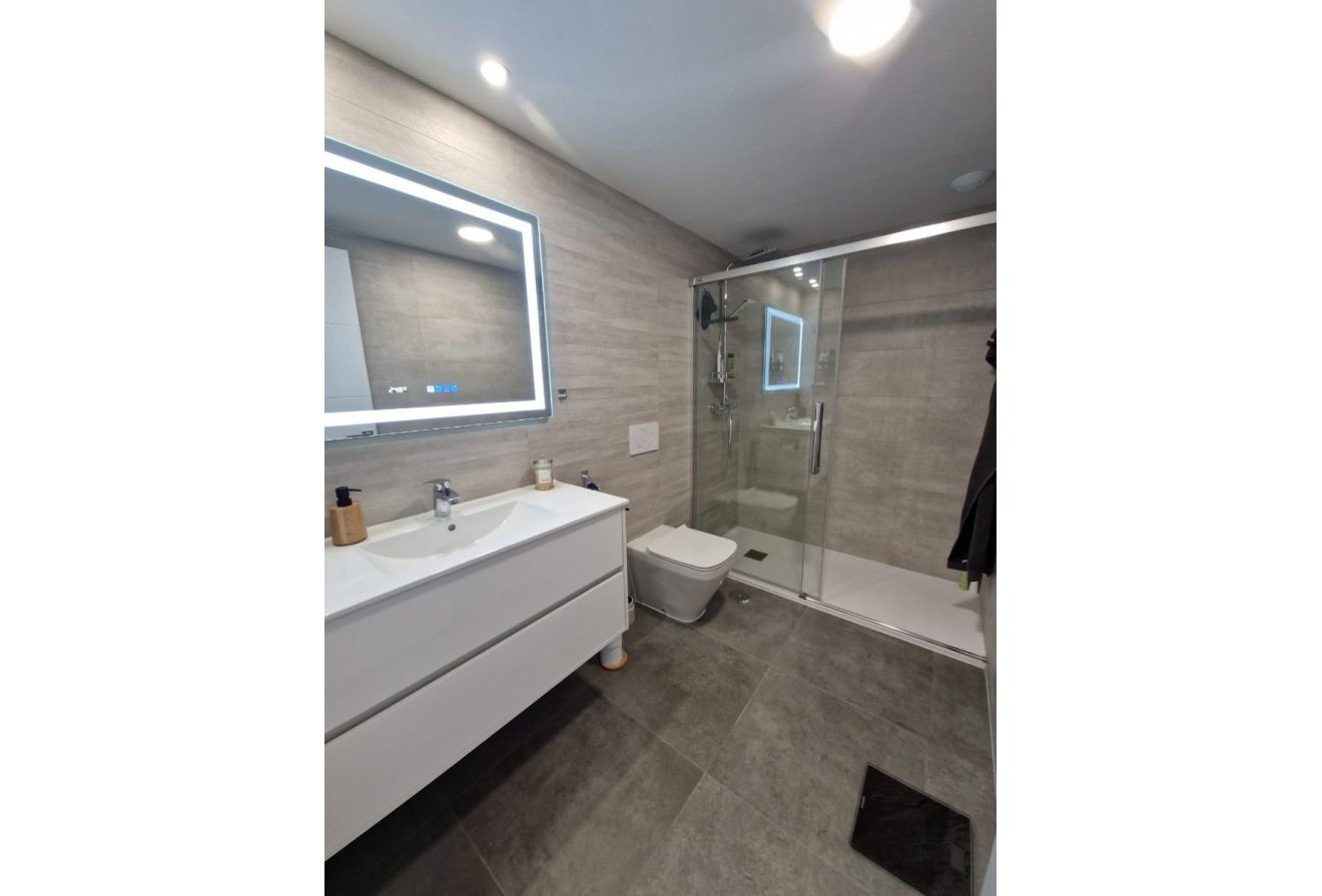 Resale - Apartment / flat -
Finestrat - Seascape resort