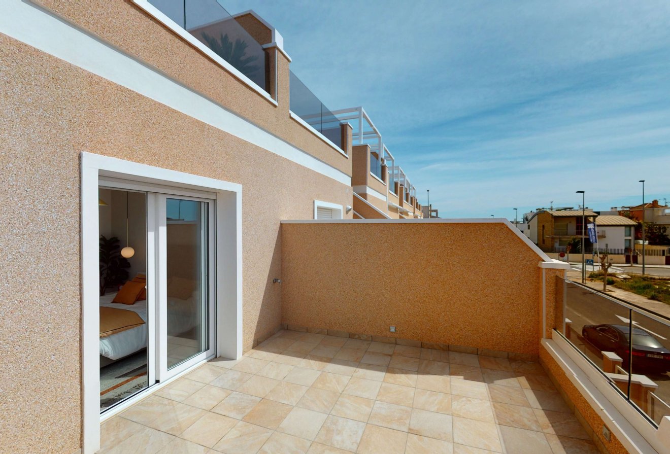 Nieuwbouw  - Geschakelde woning -
Pilar de la Horadada