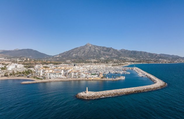 New Build - Apartment / flat -
Marbella - Nueva Andalucia