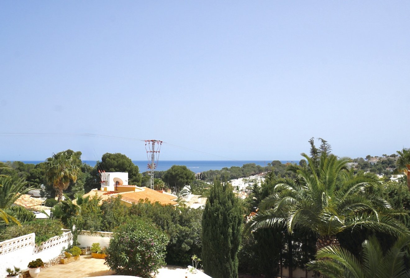 Herverkoop - Villa -
Moraira - Moravit