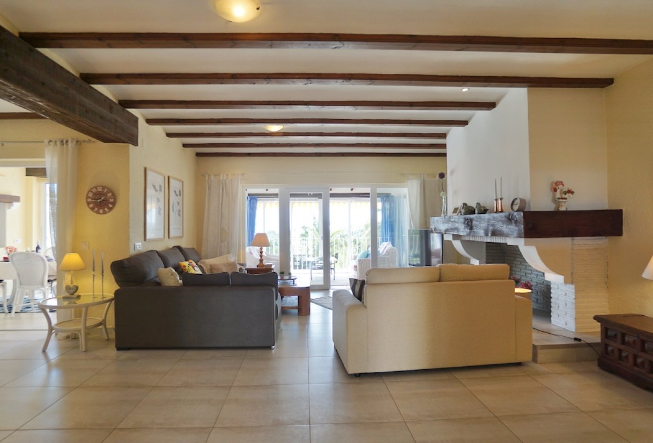 Herverkoop - Villa -
Moraira - Moravit