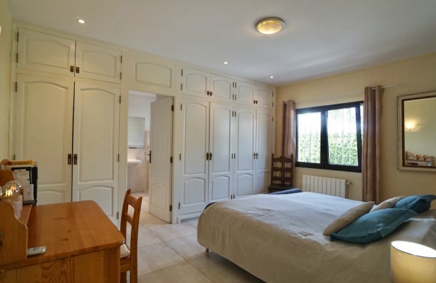 Herverkoop - Villa -
Moraira - Moravit