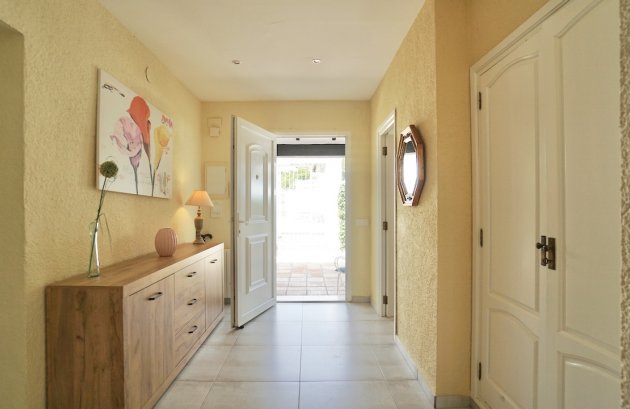 Herverkoop - Villa -
Moraira - Moravit
