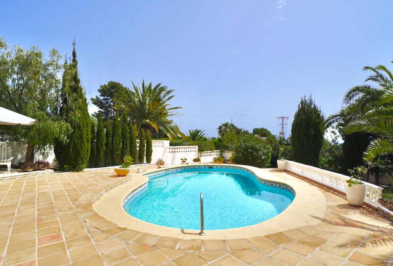 Herverkoop - Villa -
Moraira - Moravit