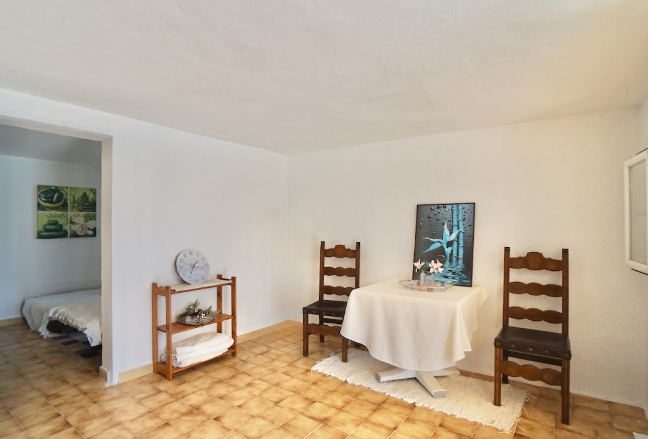 Herverkoop - Villa -
Moraira - Moravit