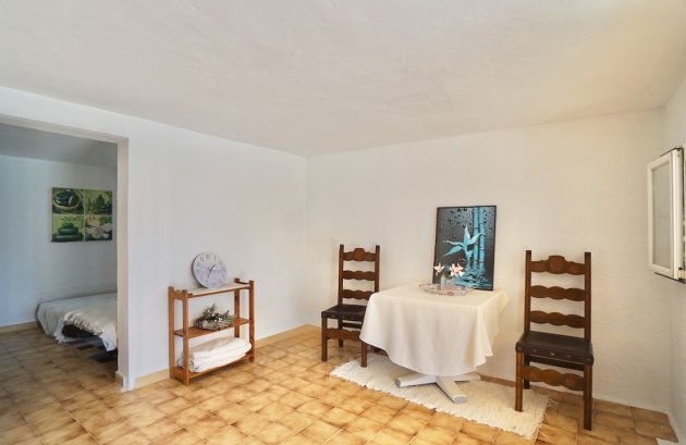 Herverkoop - Villa -
Moraira - Moravit