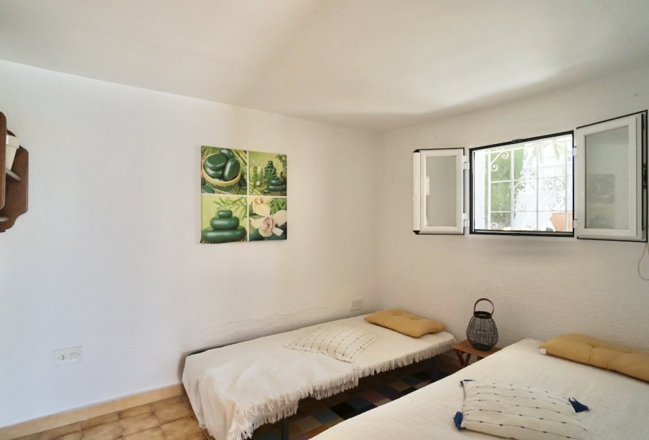 Herverkoop - Villa -
Moraira - Moravit