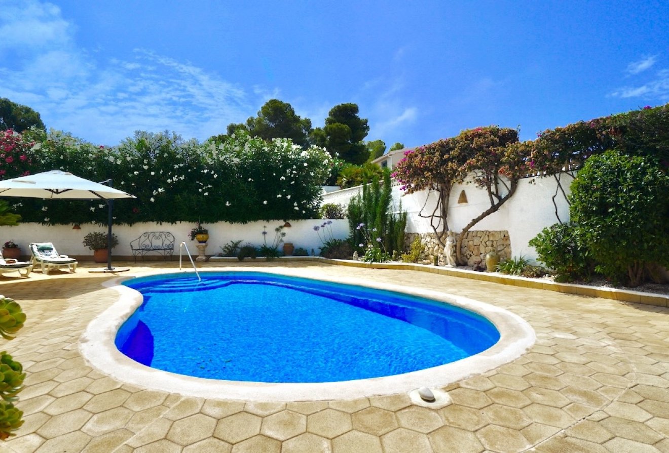 Herverkoop - Villa -
Benissa - Punta Estrella