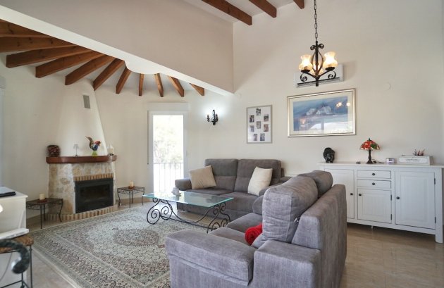 Herverkoop - Villa -
Benissa - Punta Estrella