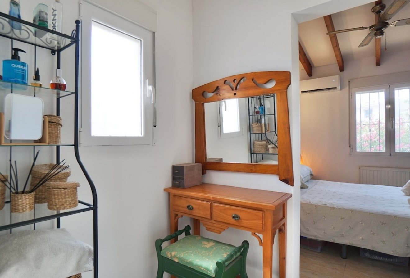 Herverkoop - Villa -
Benissa - Punta Estrella