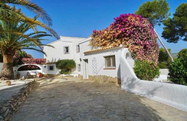 Herverkoop - Villa -
Benissa - Punta Estrella