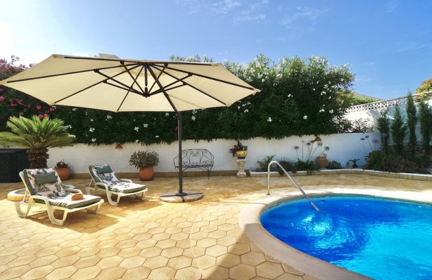 Herverkoop - Villa -
Benissa - Punta Estrella