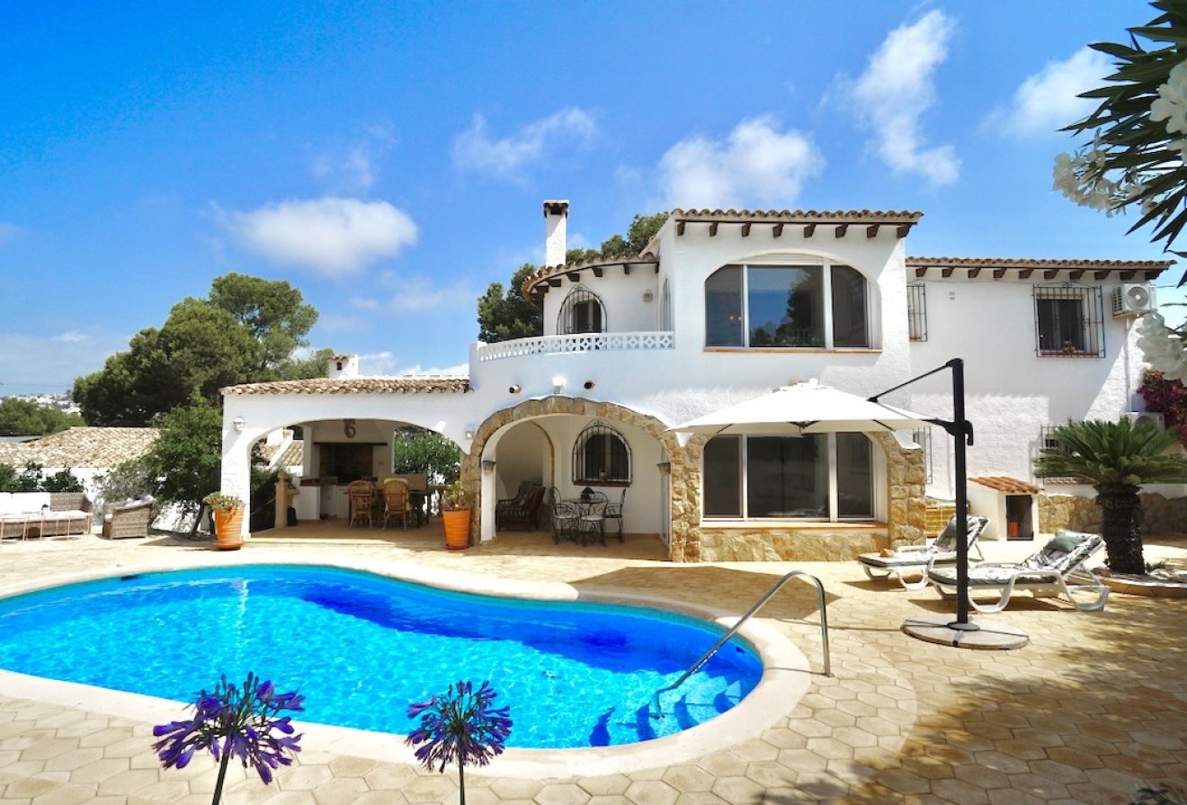 Herverkoop - Villa -
Benissa - Punta Estrella