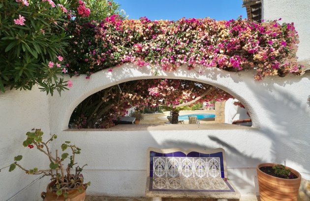 Herverkoop - Villa -
Benissa - Punta Estrella