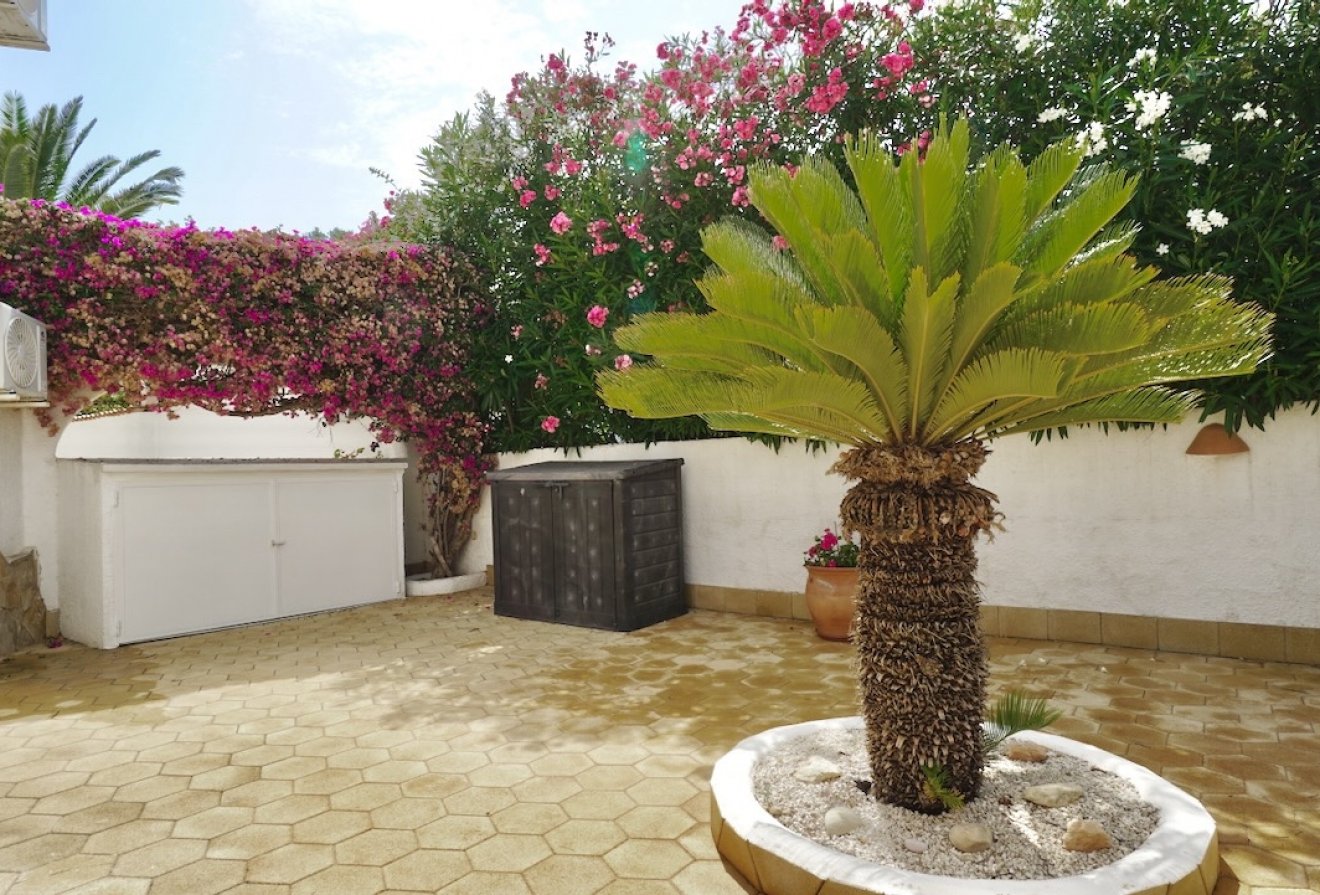 Herverkoop - Villa -
Benissa - Punta Estrella