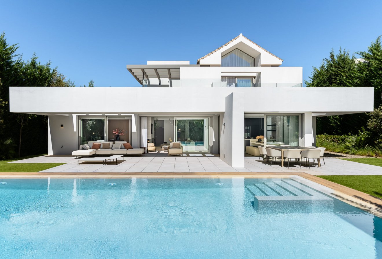 New Build - Villa -
Estepona
