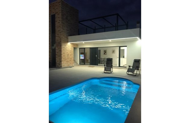 Nieuwbouw  - Geschakelde woning -
Fuente Alamo