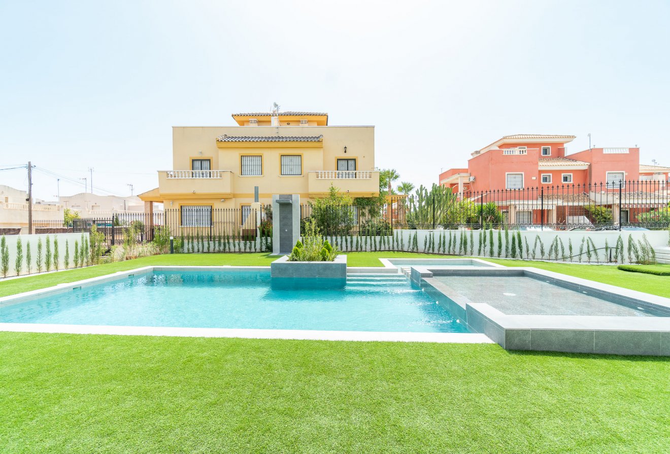 New Build - Apartment / flat -
Torrevieja