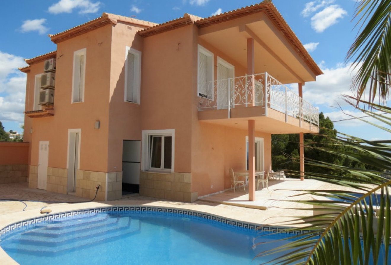 Herverkoop - Villa -
Calpe