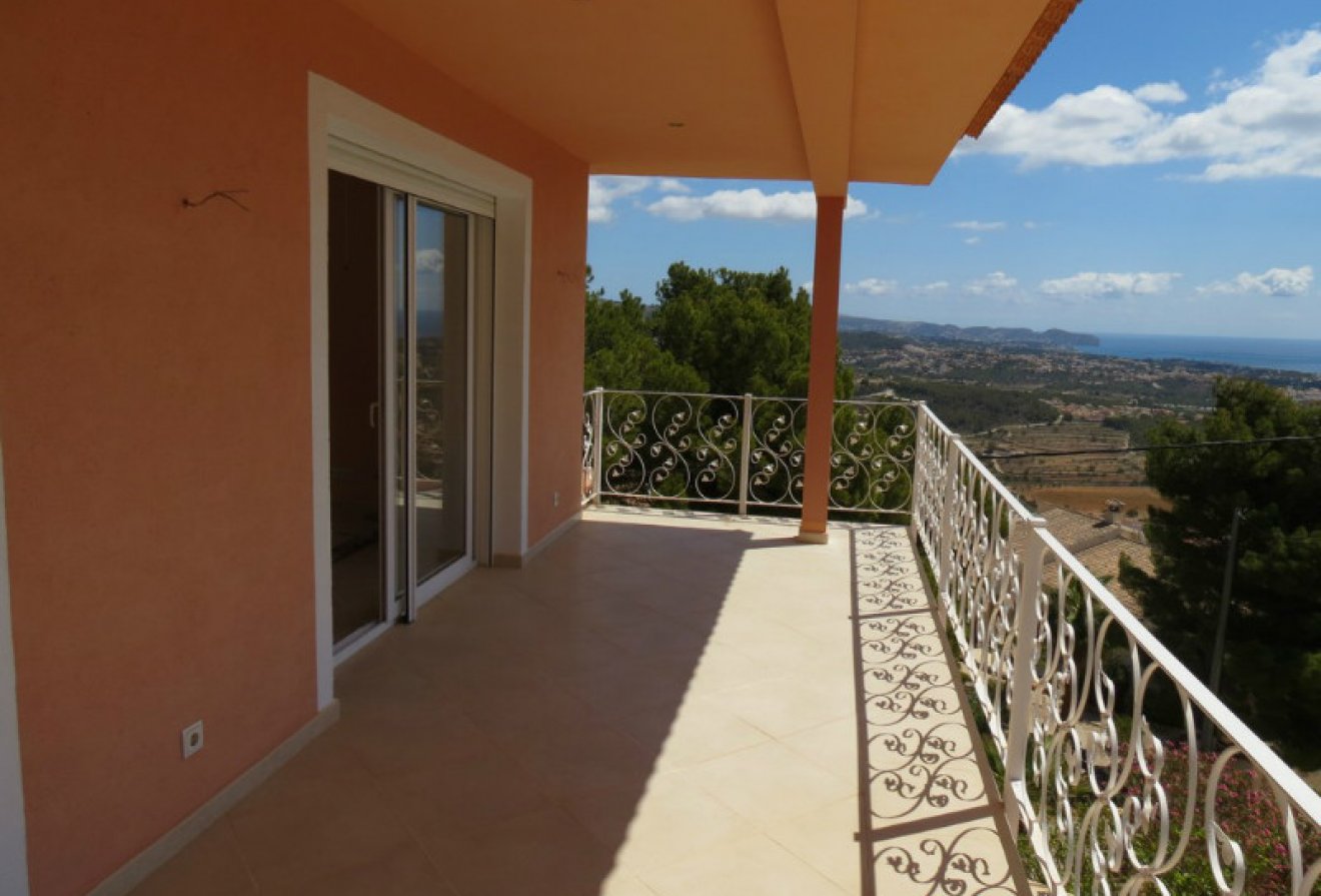 Herverkoop - Villa -
Calpe