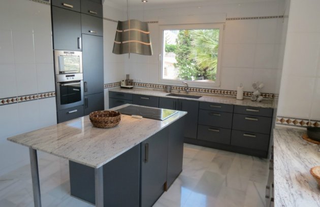 Herverkoop - Villa -
Calpe