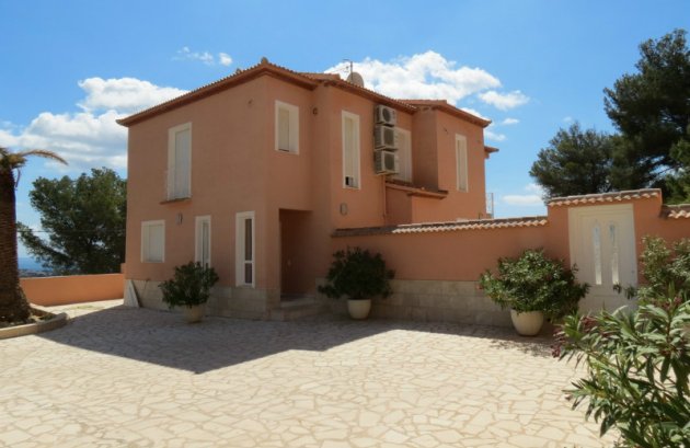 Herverkoop - Villa -
Calpe