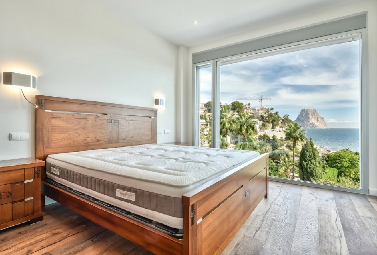 Herverkoop - Villa -
Calpe - La Canuta