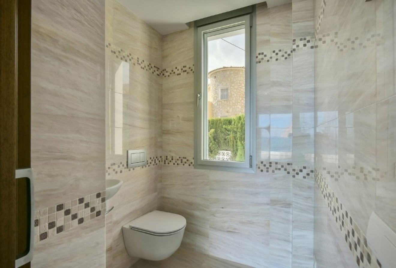 Herverkoop - Villa -
Calpe - La Canuta