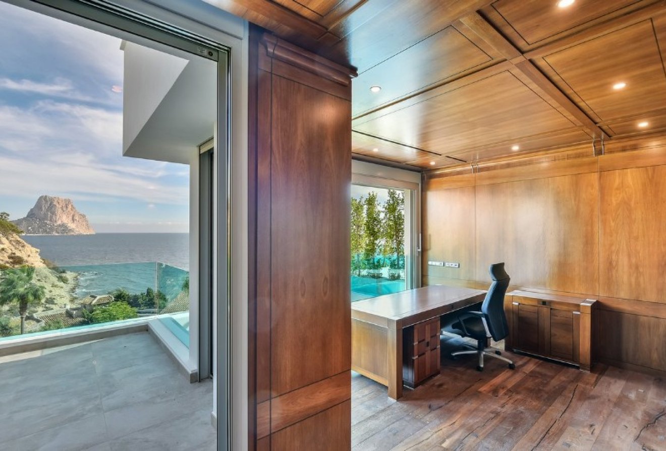 Herverkoop - Villa -
Calpe - La Canuta