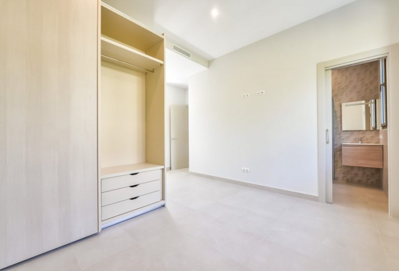 Herverkoop - Villa -
Calpe - Tossal