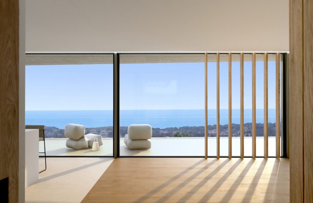 Herverkoop - Villa -
Moraira - Benimeit