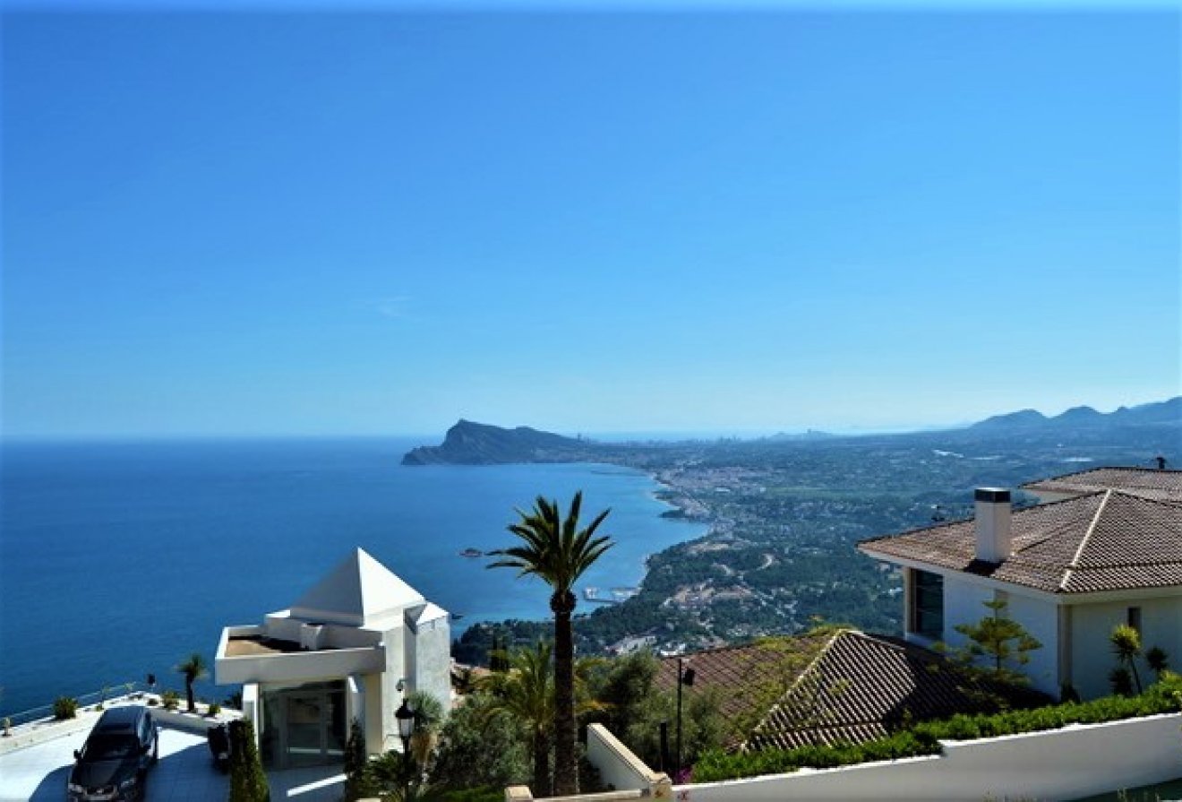 Herverkoop - Villa -
Altea