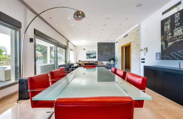 Herverkoop - Villa -
Benissa - La Fustera