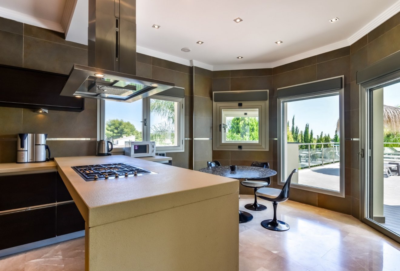 Herverkoop - Villa -
Benissa - La Fustera