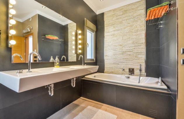 Herverkoop - Villa -
Benissa - La Fustera