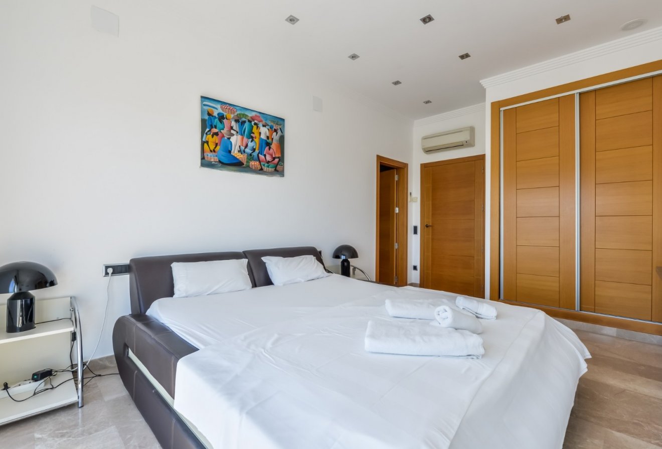 Herverkoop - Villa -
Benissa - La Fustera