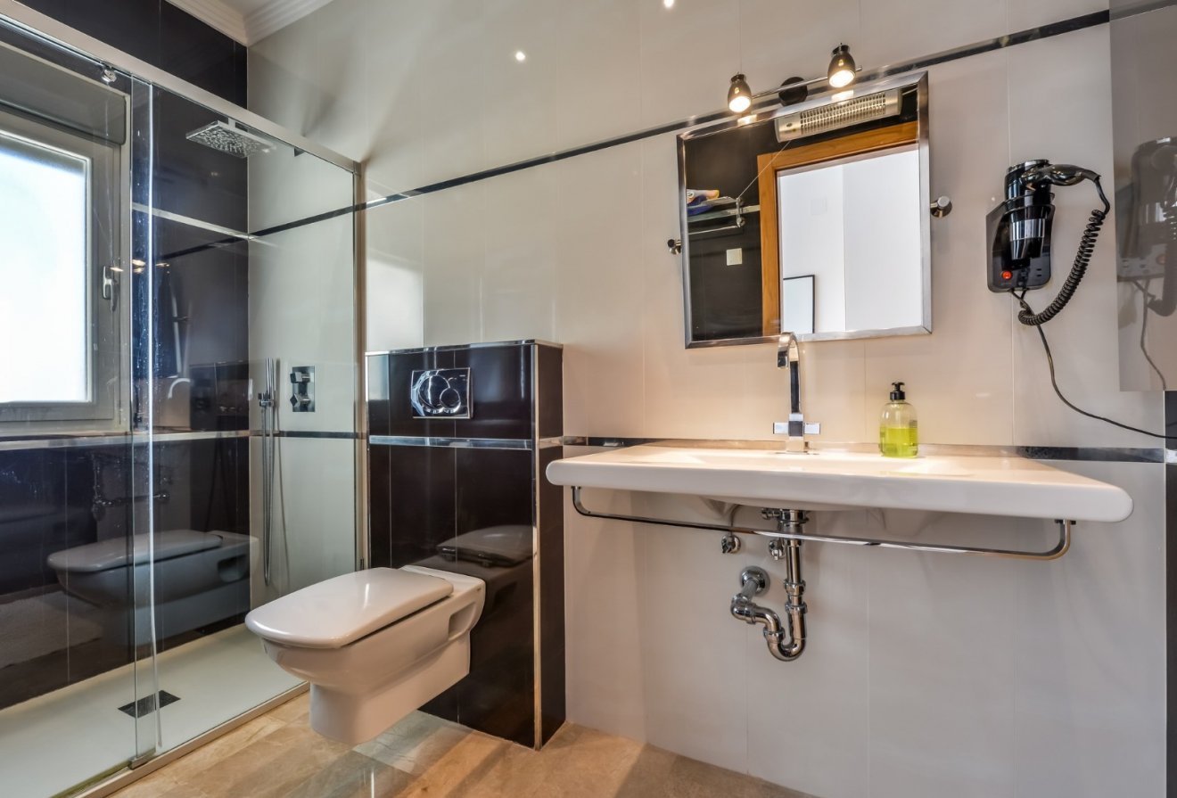 Herverkoop - Villa -
Benissa - La Fustera