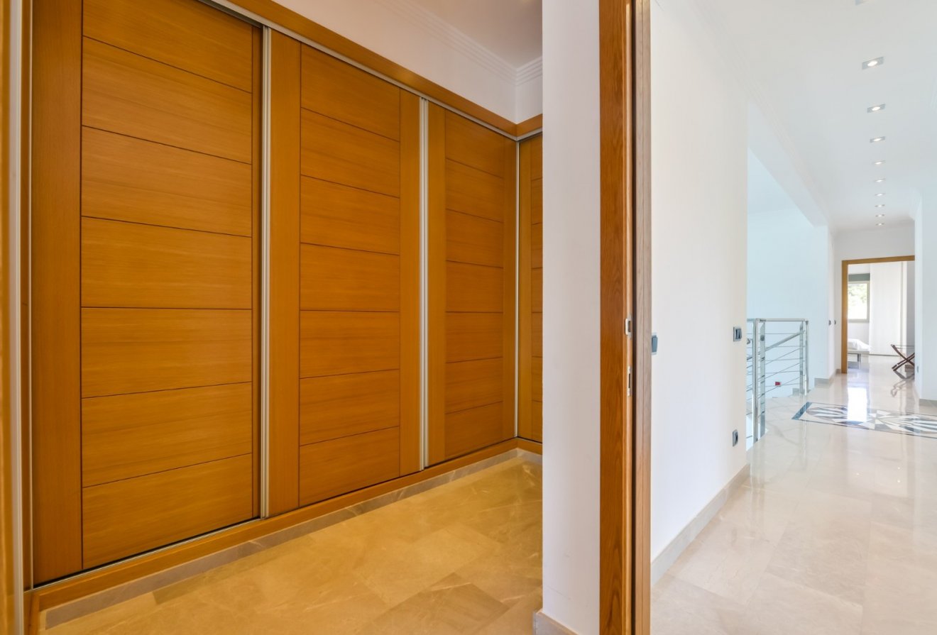 Herverkoop - Villa -
Benissa - La Fustera