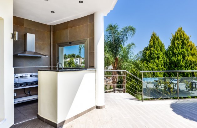 Herverkoop - Villa -
Benissa - La Fustera