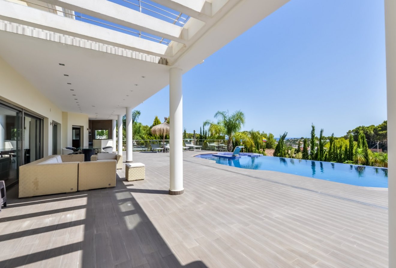 Herverkoop - Villa -
Benissa - La Fustera