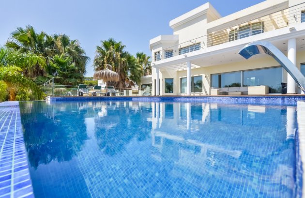 Herverkoop - Villa -
Benissa - La Fustera