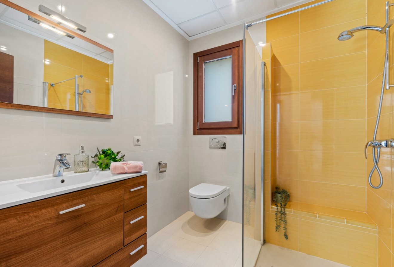 Herverkoop - Villa -
Benissa